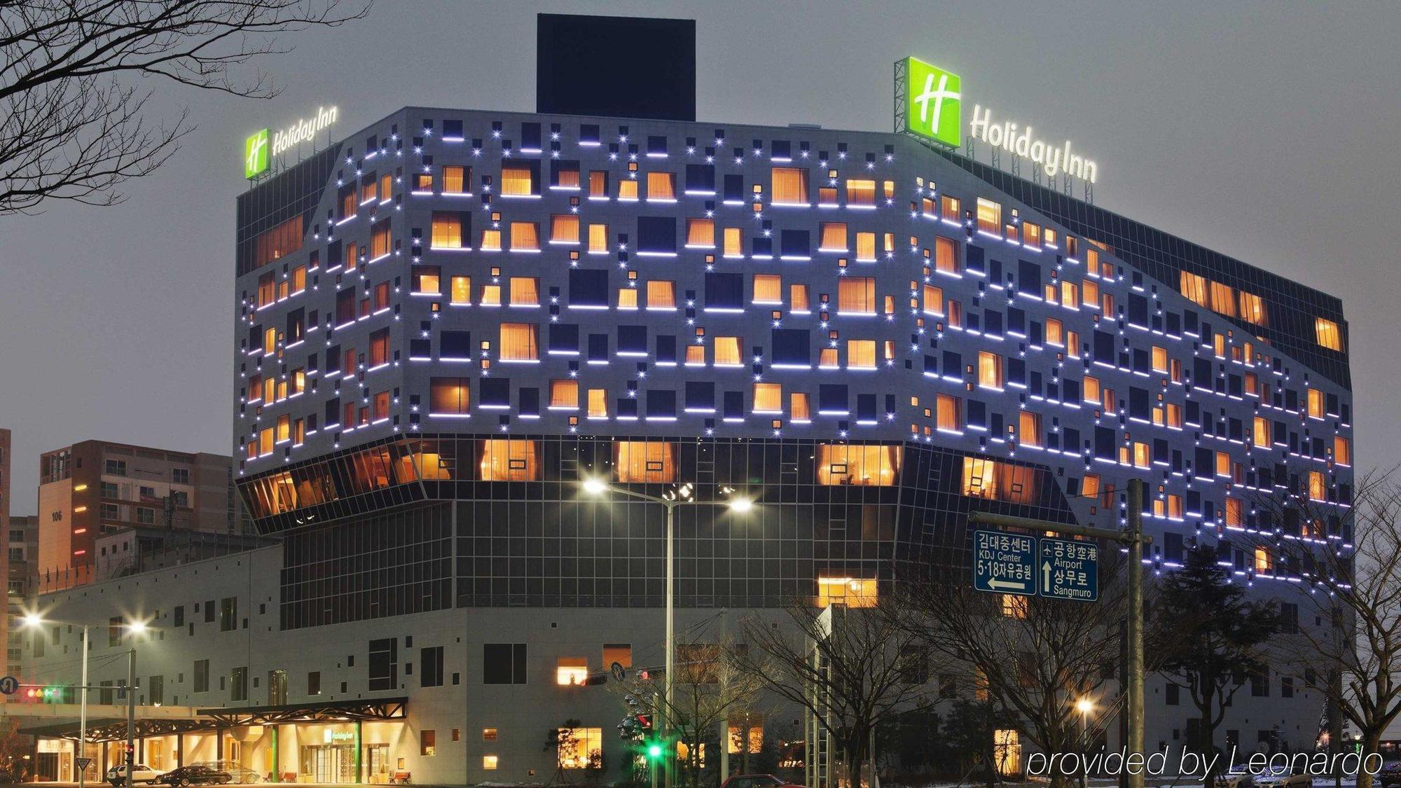 Ramada Plaza By Wyndham Gwangju Hotel Gwangju Metropolitan City Exterior photo